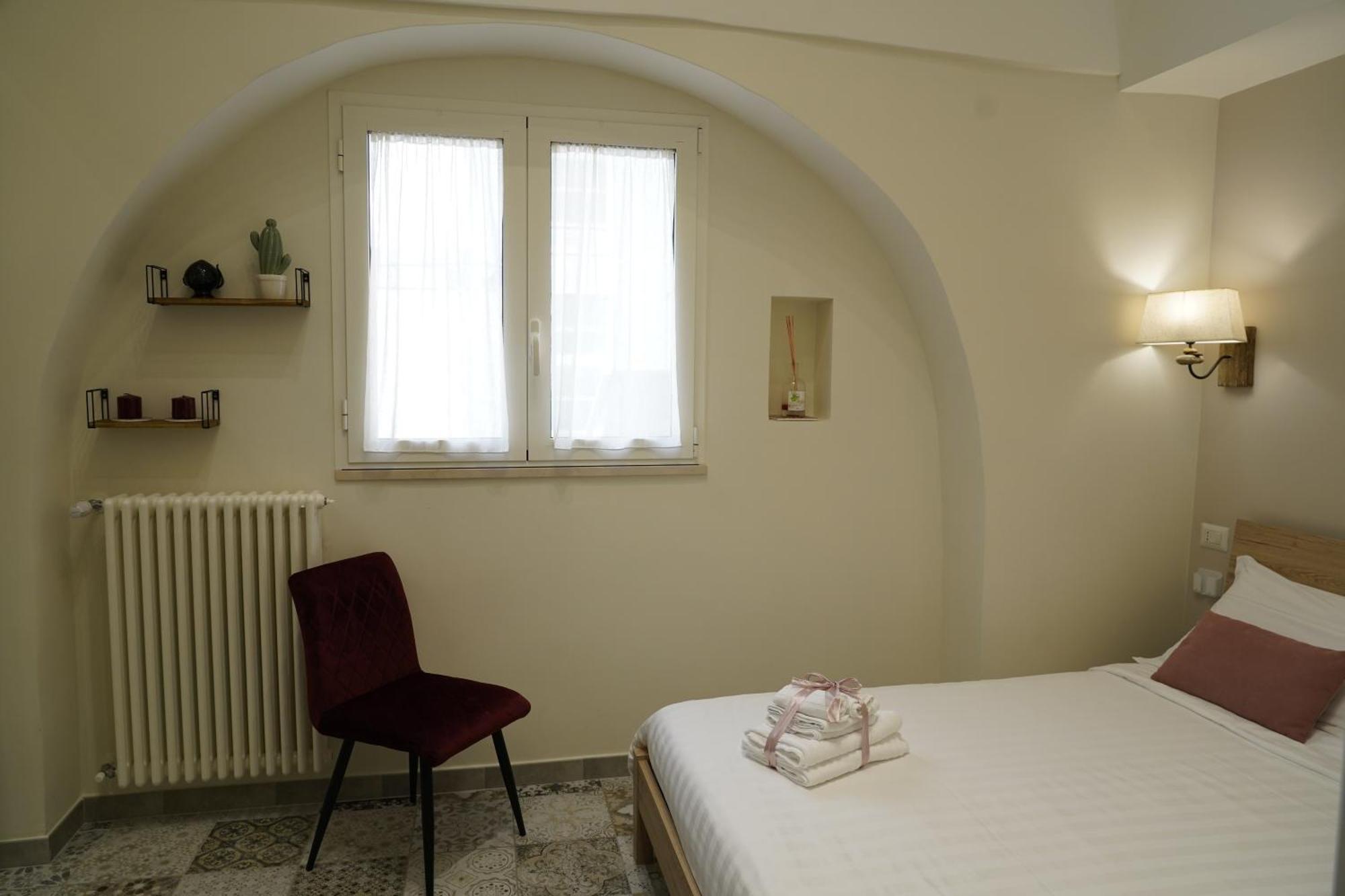 Cittadella28 Like At Home Trani Exteriör bild